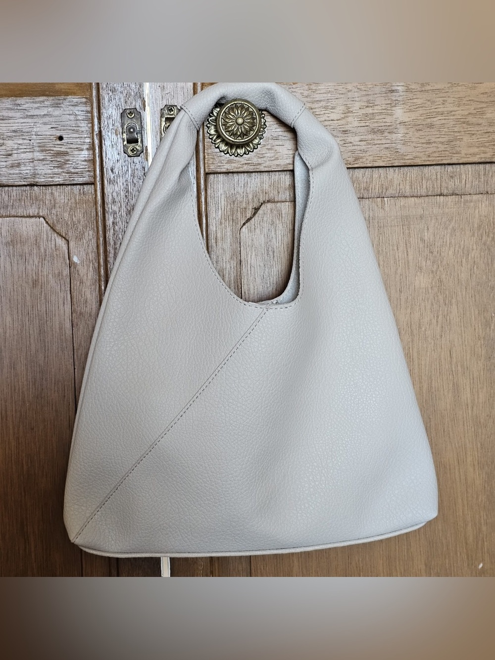 Banana Republic Cream Pebbled Shoulder Hobo